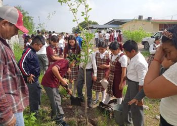 Gobierno de Reynosa fomenta cultura ecológica en planteles escolares