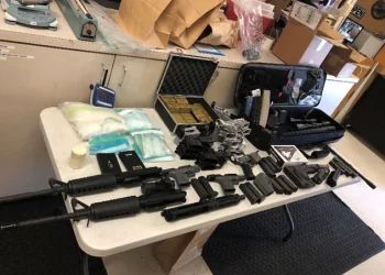 Desarman en operación red de narcotráfico en el Sur de California