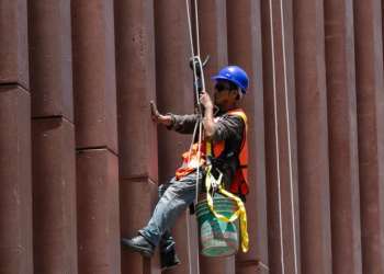 Confianza empresarial cierra el primer semestre a la baja