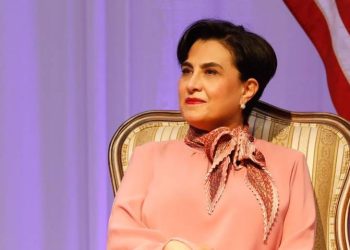 Parlamento de Ecuador aprueba juicio político contra su canciller por crisis con México