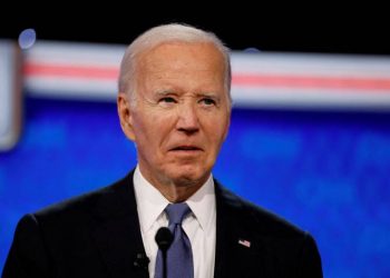 Admite Joe Biden que “casi se queda dormido” en el debate con Trump