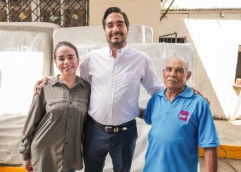 Entrega Gobierno de Reynosa más de 100 colchones en la colonia Pedro J. Méndez