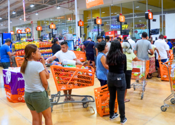 Huracán Beryl causa compras de pánico en Quintana Roo