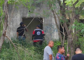 Encuentran cadáver en vivienda abandonada