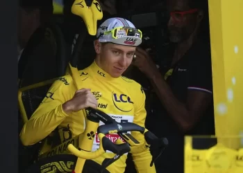 No participa por cansancio extremo