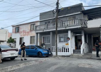 Catean casas en San Pedro, Garza García