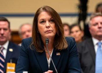 Directora del servicio secreto fuera por falla con Donald Trump