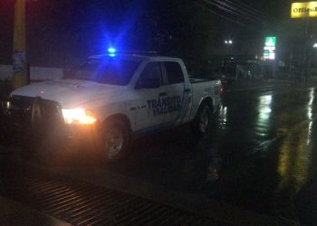 Menor de edad provoca persecución al conducir transporte público