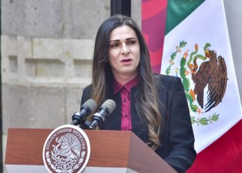 Ana Guevara se defiende de escándalos en la Conade