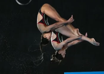 Ale Orozco y Gaby Agundez terminan quintas en Clavados Sincronizados en París 2024