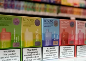 Diputados aprueban prohibición de vapeadores
