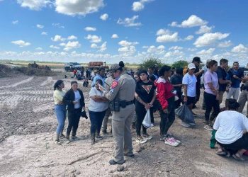 Detienen a 124 indocumentados en Eagle Pass