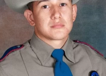 Policía estatal estacionado en Odessa muere tras ser atropellado durante investigación de tráfico