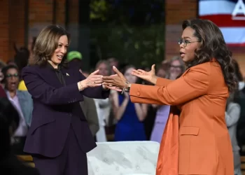 “Este es el momento”: Oprah Winfrey, Chris Rock y otros famosos apoyan a Kamala Harris