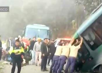 Reportan 4 mexicanos heridos en accidente de autobús en Machu Picchu