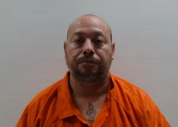 Enfermero pervertido abusa de una paciente con demencia