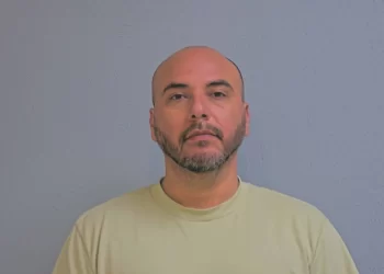 Hombre arrestado por darse placer en el baño de Macy’s