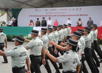 Presidie Américo Villarreal desfile cívico-militar
