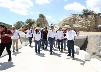 Entrega Gobierno de Tamaulipas viviendas a damnificados por la tormenta Alberto y supervisa obras en Tula