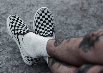 Retiran del mercado tintas para tatuaje por contener bacterias