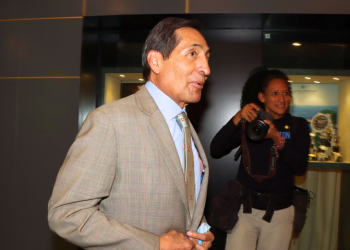 Sheinbaum hereda fondos sin recursos para atender crisis