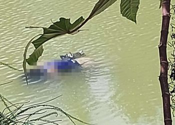 Encuentran mujer flotando en canal Rodhe con impacto de bala