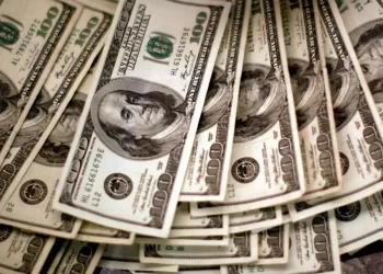 Continúa el dólar a 20 pesos en la frontera