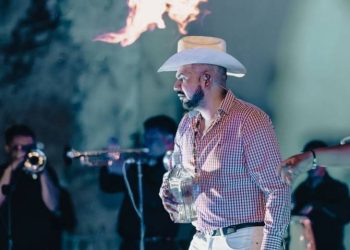 Asesinan a dos músicos de banda de narcocorridos “Emiliano Cuevas y Grupo Penumbre” en Guanajuato tras presentación en Querétaro