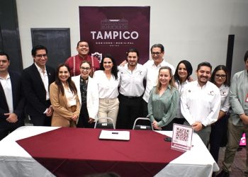Más de 800 personas asisten a la feria de Empleo Tampico 2024