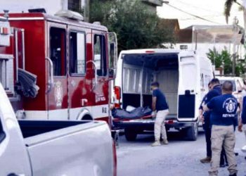 Fallece hombre mayor en el techo de su vivienda