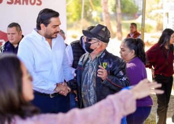 Gobierno de Reynosa lleva servicios médicos y atención a familias de Presa La Laguna