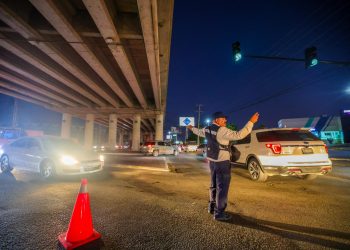 Operativo de seguridad con saldo blanco en visitas a panteones de Reynosa
