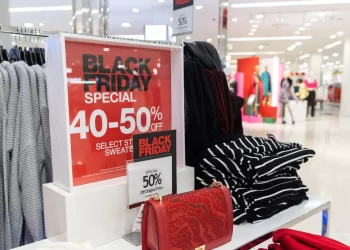 Seguridad Nacional advierte sobre los peligros de las compras navideñas