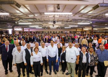Celebra Gobierno de Reynosa a 5 Mil Maestros en su día