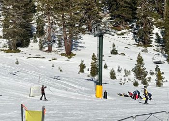 5 personas resultan heridas tras accidente en telesilla en el resort Heavenly Mountain de Lake Tahoe
