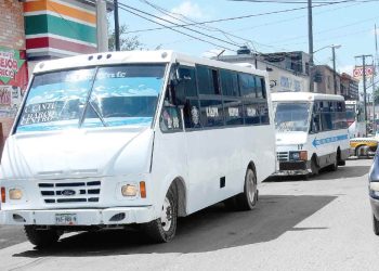 Advierten sanciones por aumento no autorizado en tarifa de transporte