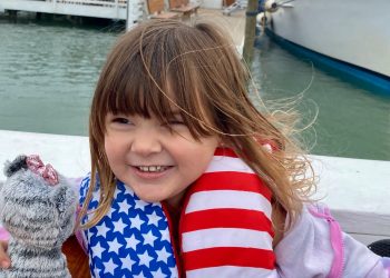 Niña desaparecida en la Isla del Padre es encontrada en el extranjero