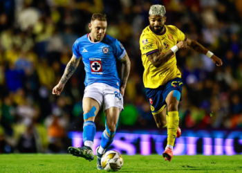 ¡Guardan lo mejor para la vuelta! América y Cruz Azul empatan 0-0 en la ida de las semifinales