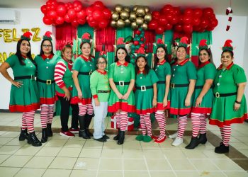 Disfrutan familias Festival Navideño Reynosa en Guardería 3