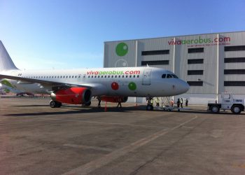 Se llevan el susto de su vida pasajeros de vuelo de Viva Aerobús