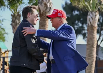 ¿Puede Trump asegurar la frontera y apoyar también la inmigración legal?