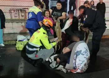 Tragedia en San Nicolás: incendio cobra una vida y deja cuatro heridos