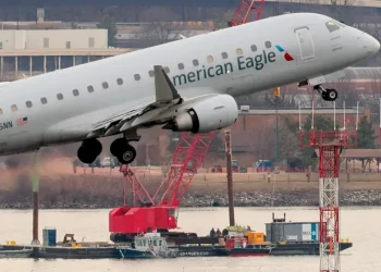 Arrestan a empleados de aeropuerto por filtración de video
