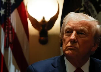 Aranceles a México y Canadá se aplicarán el 2 de abril: Trump 