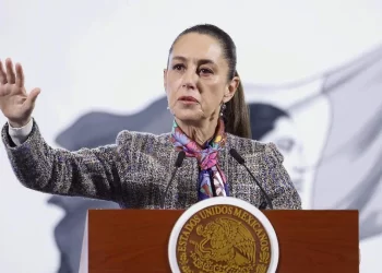 Perú acusa a Sheinbaum de violar el principio de no intervención por su apoyo a Castillo