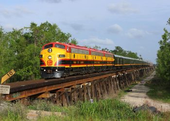 Nuevo Laredo domina el comercio ferroviario