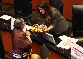 Senado Mexicano eleva a rango constitucional protección del maíz