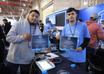 Participaron estudiantes de la UTTN en Concurso Cobótica 2025