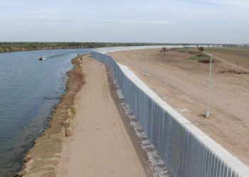 Inicia la construcción de un muro fronterizo en el condado de Hidalgo