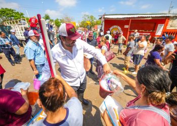 Unidos en la adversidad; Gobierno de Reynosa entrega apoyos a familias vulnerables